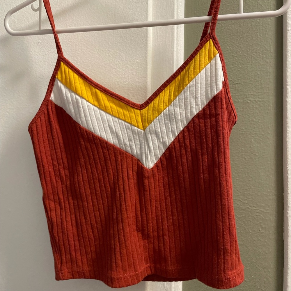 70s style crop top